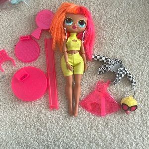 LOL OMG Neonlicious Doll